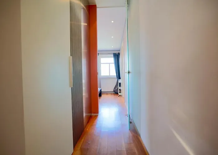 Luxury Penthouse With Heated Floors, Castle Views & Rooftop Terrace Praag