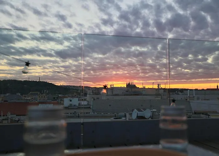 Appartement Luxury Penthouse With Heated Floors, Castle Views & Rooftop Terrace *